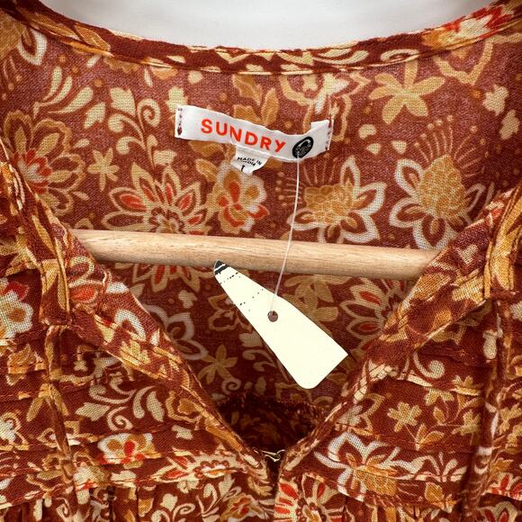 SUNDRY NWT Evereve Sienna Rust Floral Flutter Sleeve Blouse // Small - Picture 8 of 13